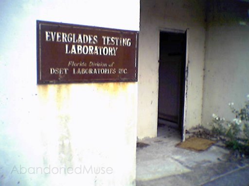 hs12.jpg - Really crappy camera phone pic from early 2004.  This was the first time I went to Aerojet with Shane.