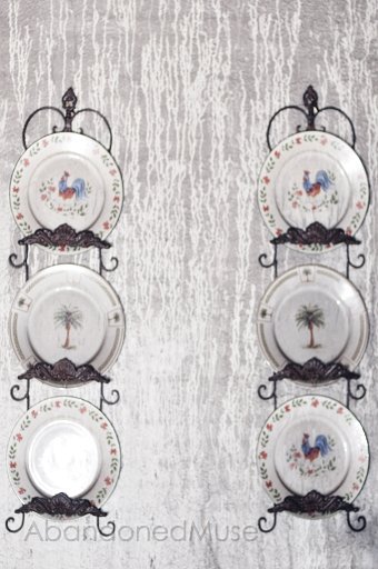 plates.jpg - Plates on living room wall